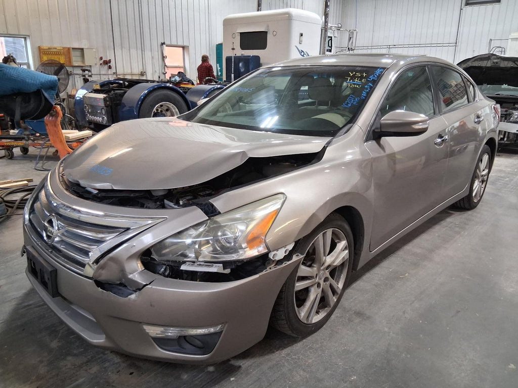 Used Rear Left Door Window Regulator Rear fits: 2013 Nissan Altima electric Sdn