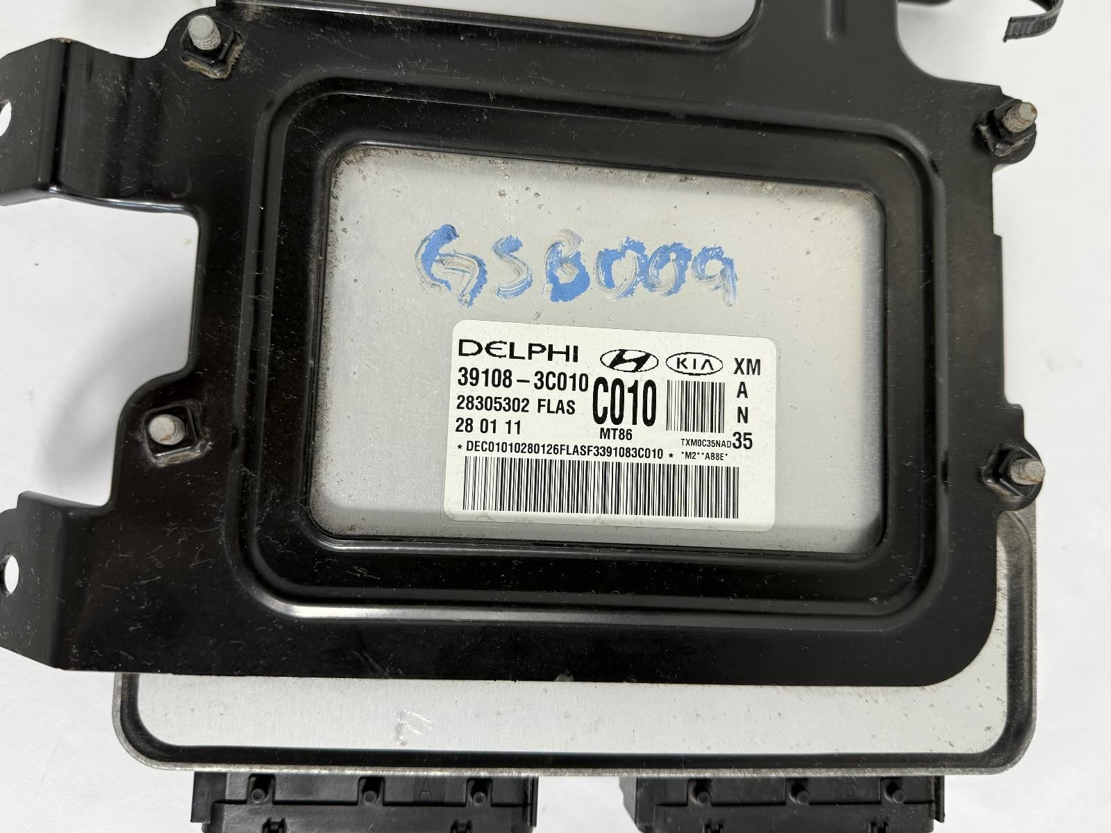 Used Engine Control Module (ECM) fits: 2011 Kia Sorento Electronic Control Modul