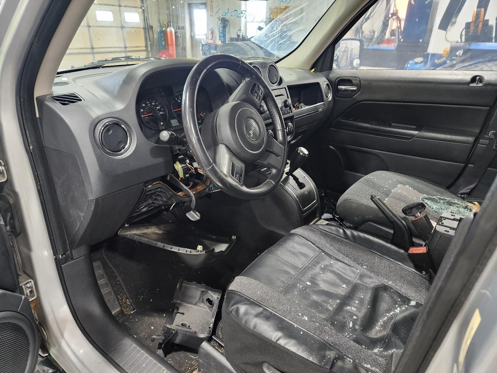 Used Alternator fits: 2011 Jeep Patriot 2.4L 120 amp Grade A
