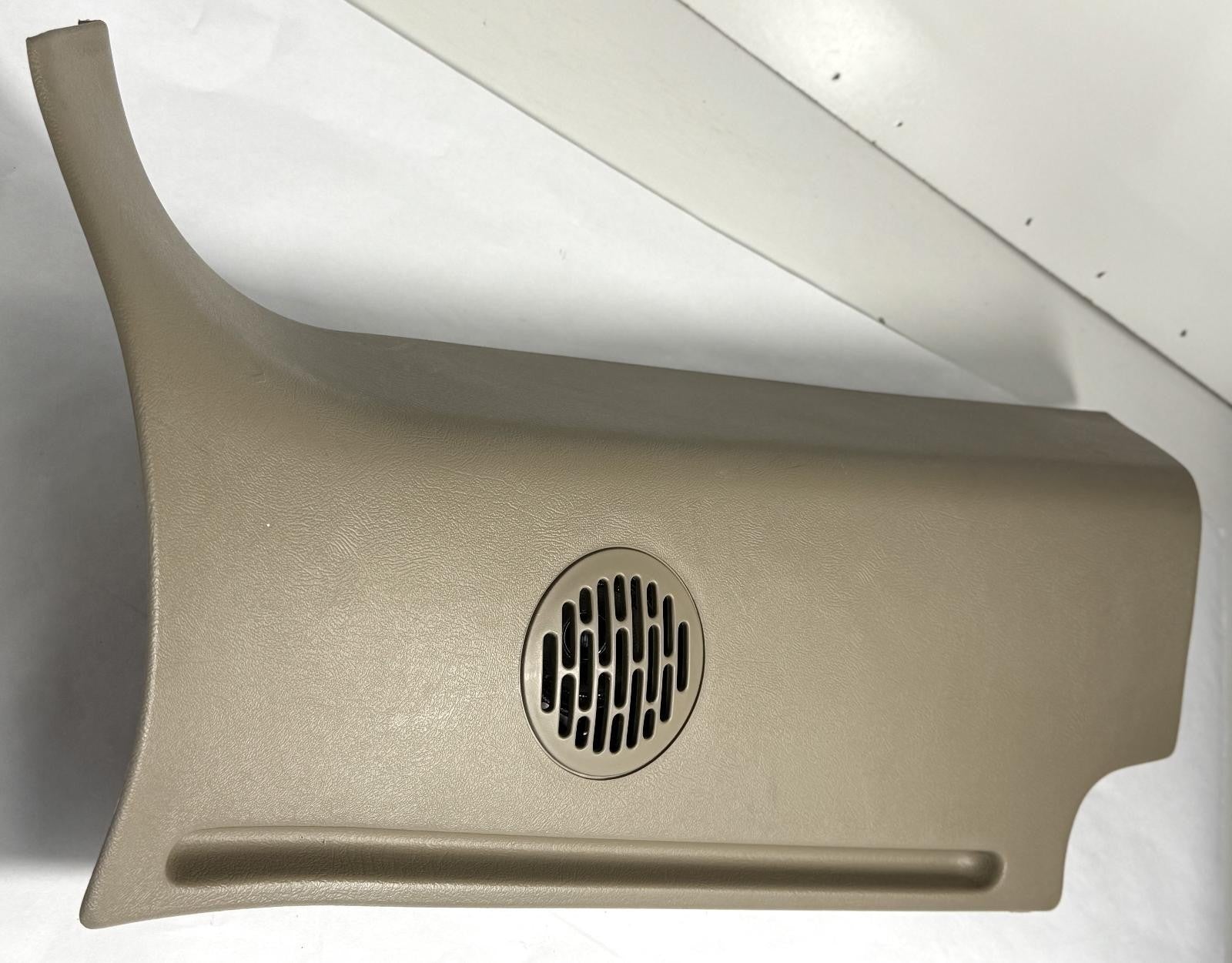 2000-2006 CHEVROLET TAHOE UPPER D-PILLAR TRIM W/ SPEAKER RIGHT SIDE OEM