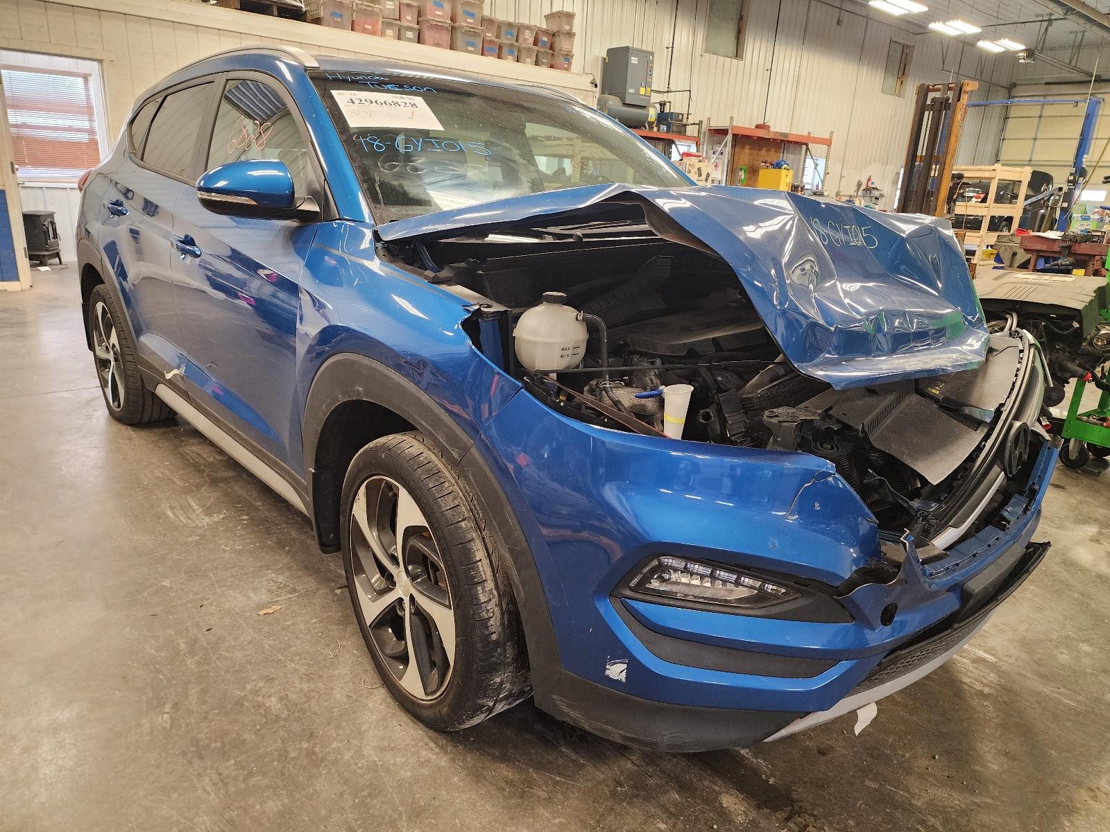 Used Front Right Outer Drive Axle Shaft fits: 2018 Hyundai Tucson front outer AW