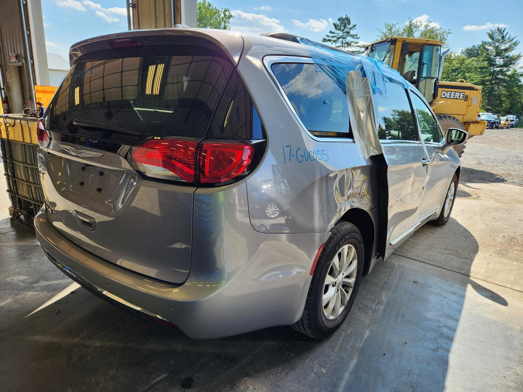 Used Left Door Mirror fits: 2017 Chrysler Pacifica power heated manual folding w
