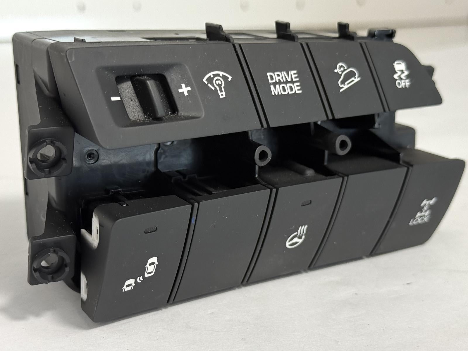 2013-2019 HYUNDAI SANTA FE DIMMER TRACTION LOCK DRIVE MODE SWITCH OEM