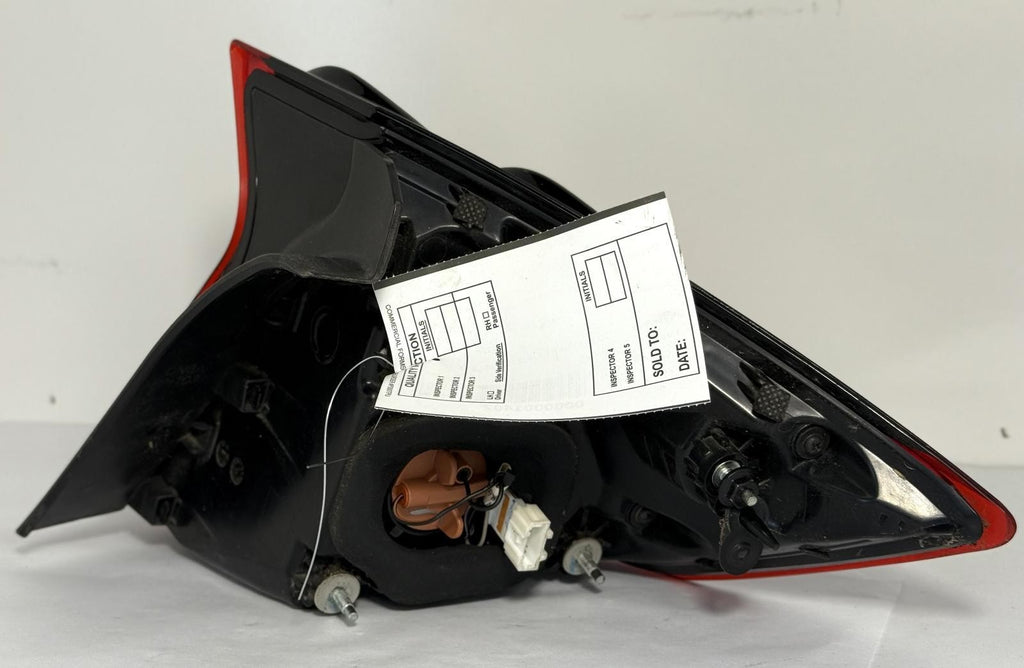 2020-2022 HYUNDAI SONATA TAIL LIGHT LEFT DRIVER SIDE OEM
