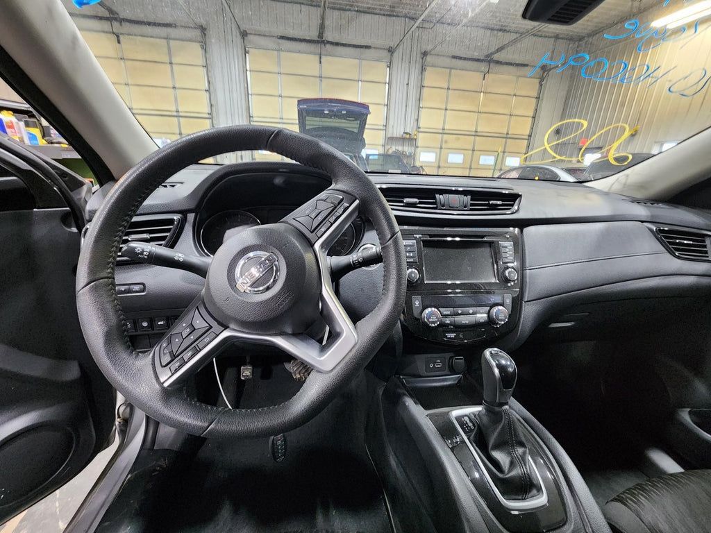 Used Rack and Pinion Assembly fits: 2020 Nissan Rogue manual rack and pinion VIN