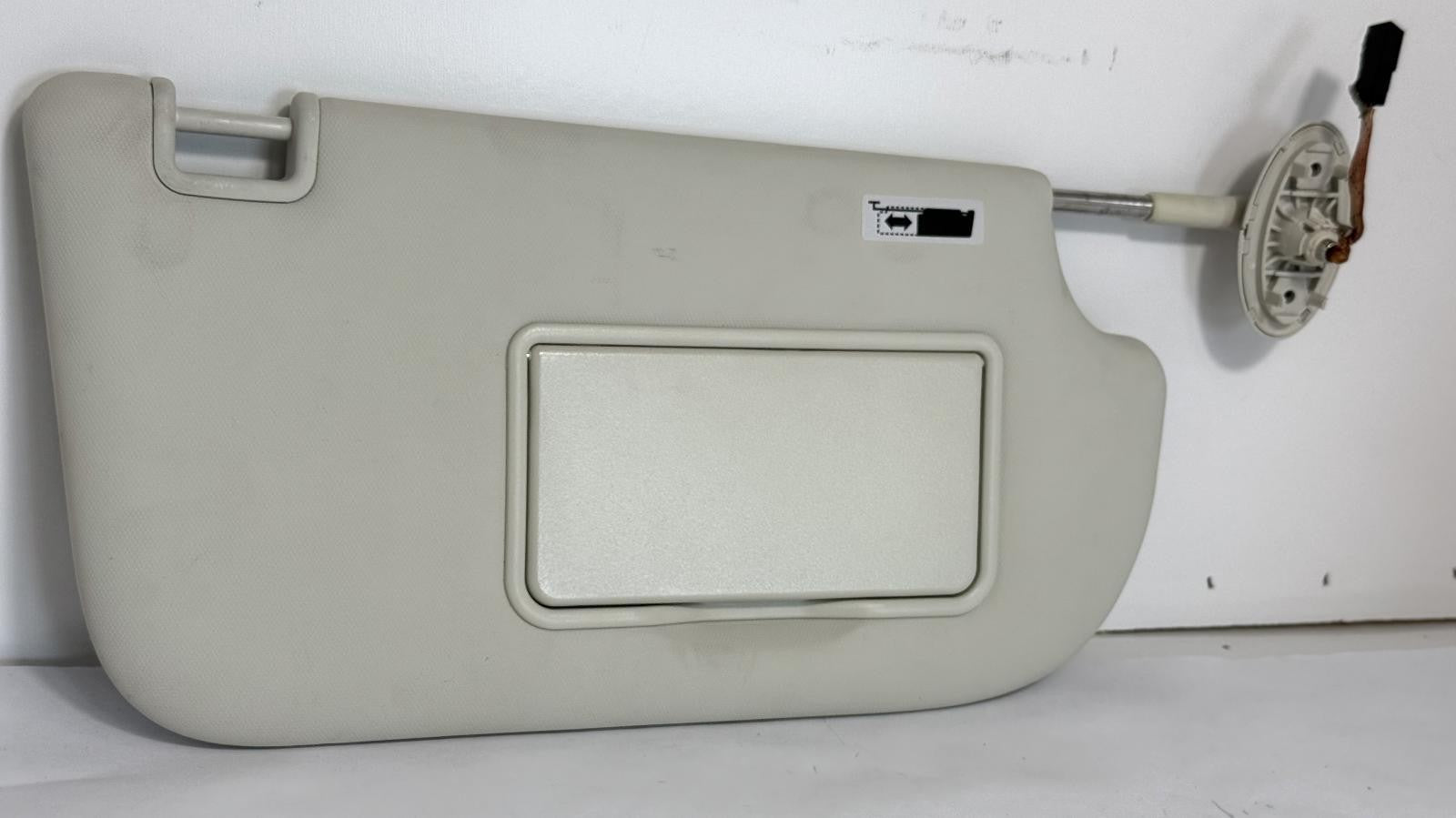 2013-2019 FORD ESCAPE SUN VISOR LEFT DRIVER SIDE OEM
