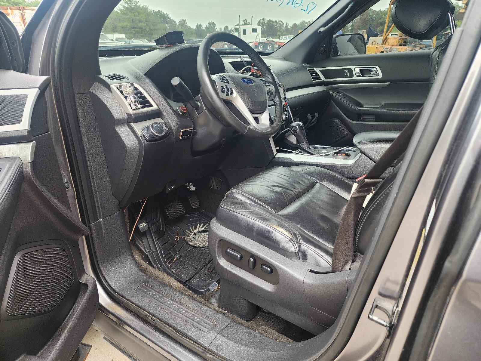 Used Automatic Transmission Assembly fits: 2012 Ford Explorer AT 6 Speed 3.5L w/