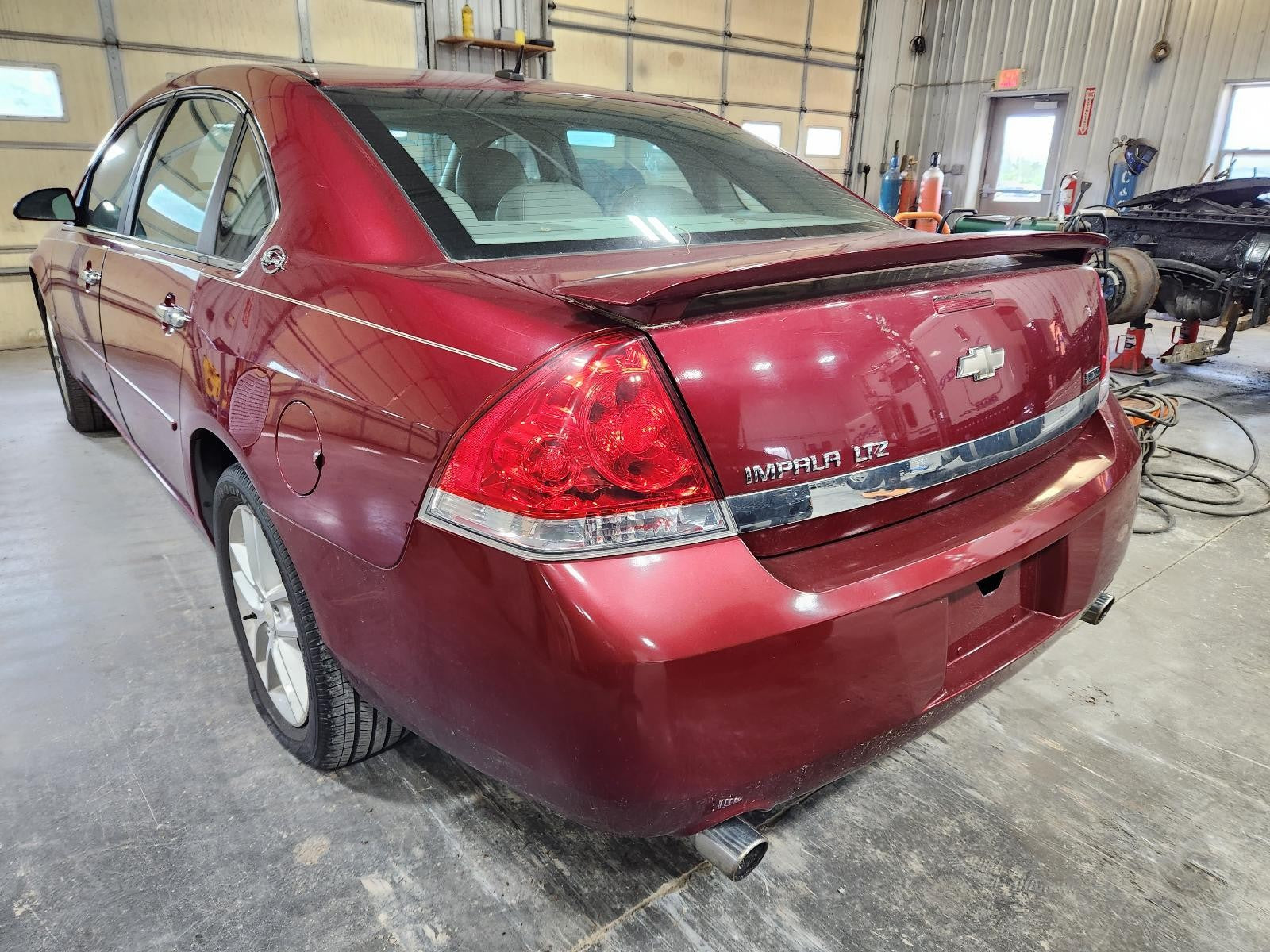 Used A/C Compressor fits: 2008 Chevrolet Impala 3.9 Grade A