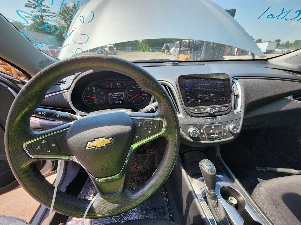 Used Front Left Seat Front fits: 2020 Chevrolet Malibu VIN Z 4th digit New Style