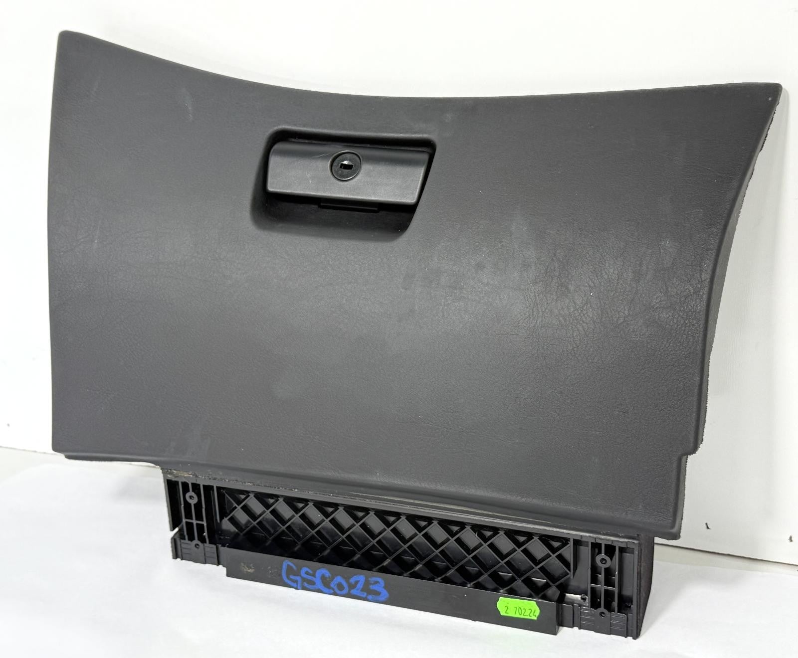 2001-2005 BMW 330i E46 GLOVE BOX STORAGE COMPARTMENT DOOR ASSEMBLY OEM