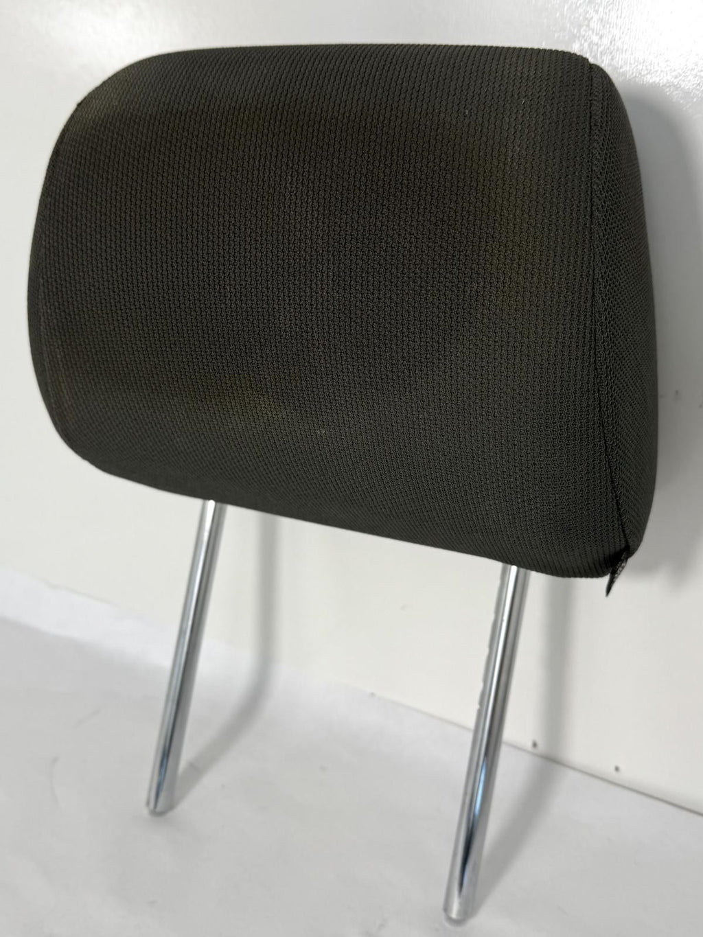 2005-2011 NISSAN FRONTIER FRONT HEADREST CLOTH OEM