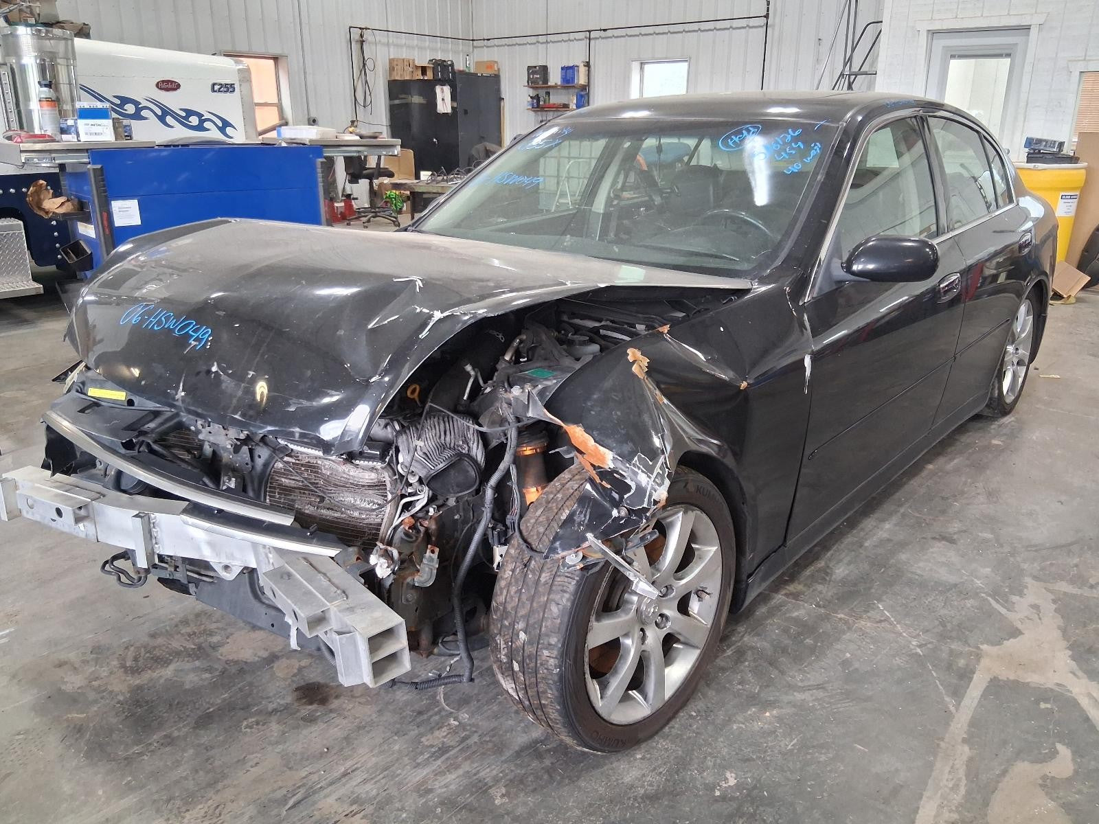 Used Windshield Wiper Motor fits: 2006 Infiniti G35 4 Dr Sdn Grade A