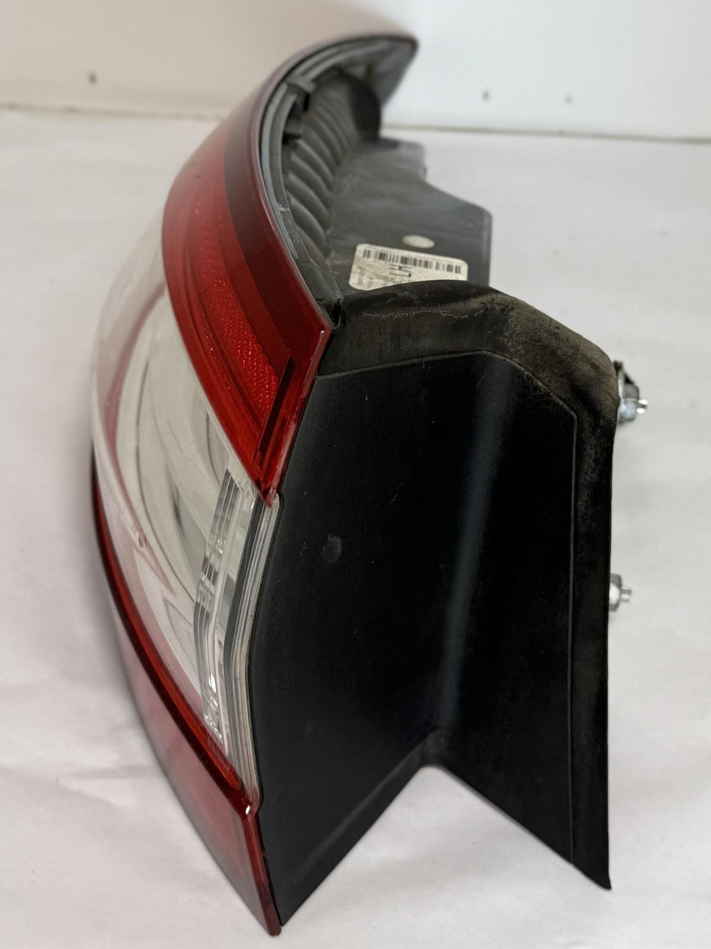 2013-2016 FORD FUSION TAILLIGHT LEFT SIDE LED QUARTER PANEL MOUNTED OEM