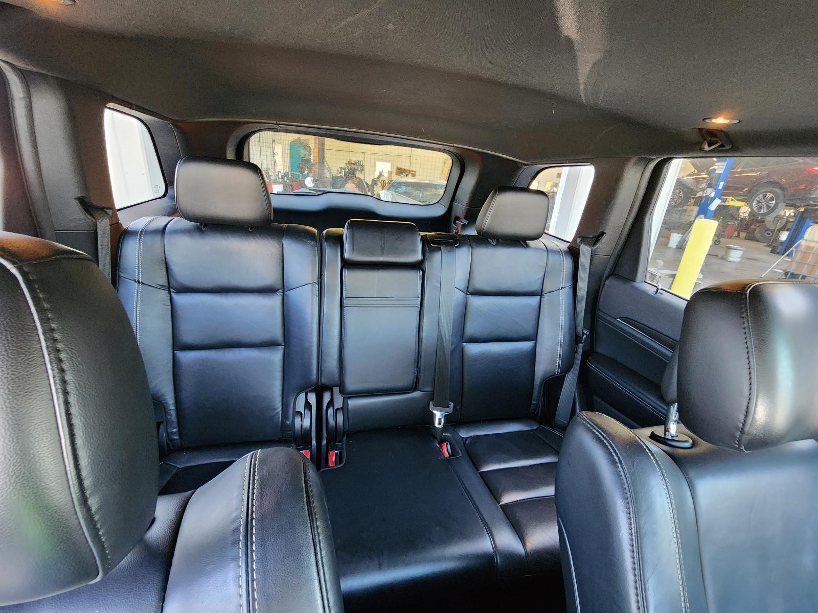 Used Right Tail Light Assembly fits: 2017 Jeep Grand cherokee quarter panel moun