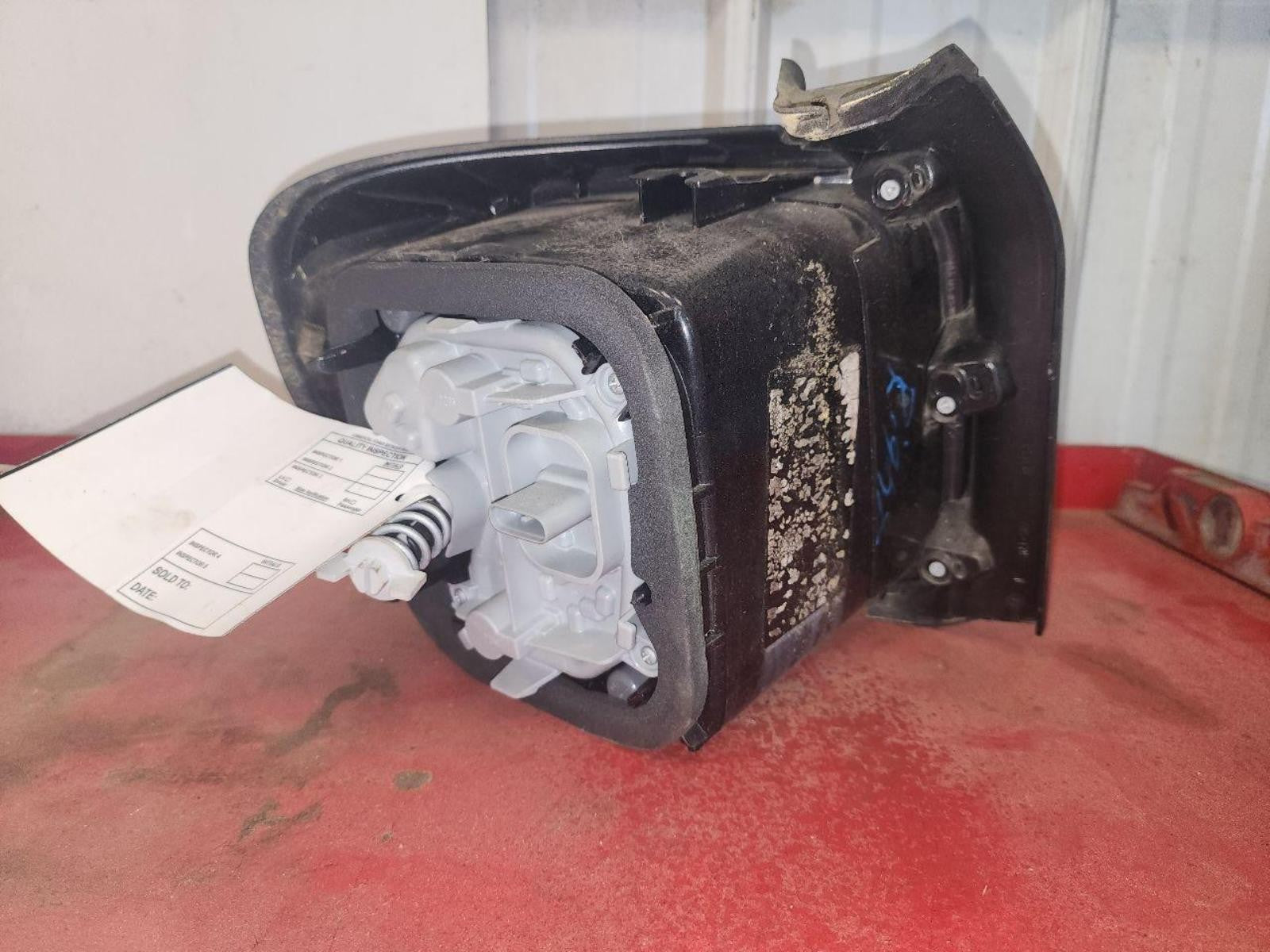 JEEP RENEGADE R Taillight black bezel, R. 15 16 17 18