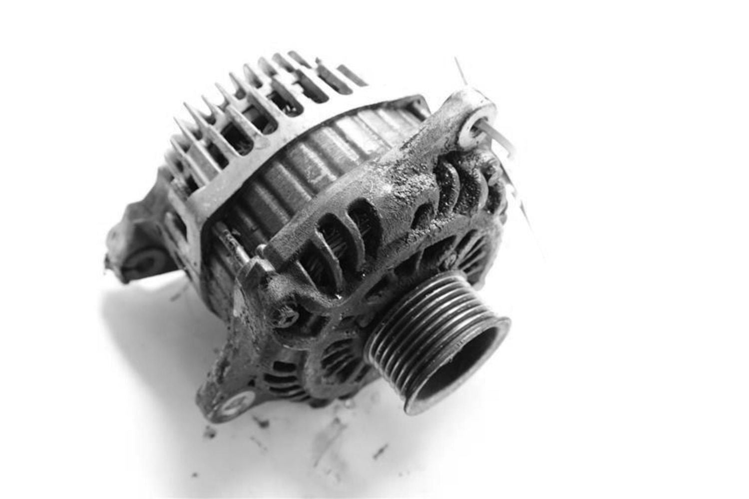 Used Alternator fits: 2010 Infiniti M35 thru 11/09 Grade C