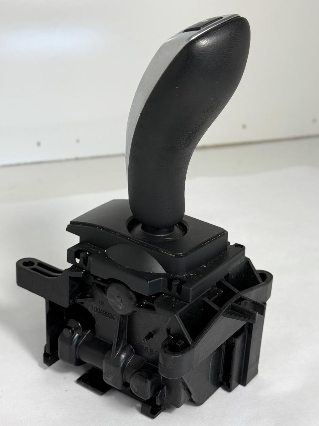 2012-2017 BMW X3 SHIFT KNOB CONTROL GEAR ASSEMBLY OEM