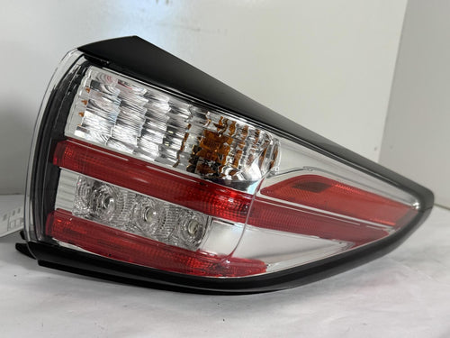 2016-2018 NISSAN MURANO TAILLIGHT RIGHT PASSENGER SIDE OEM
