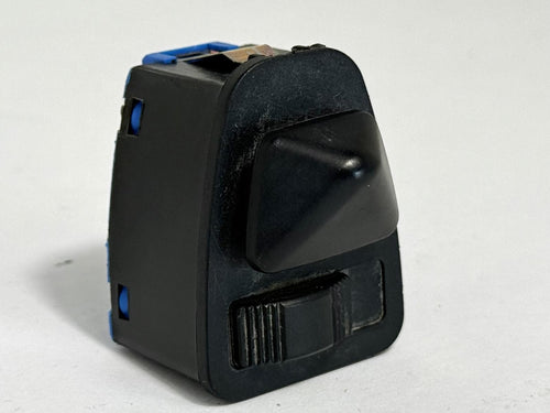 2000-2006 BMW 330i E46 LEFT SIDE DOOR MIRROR ADJUST CONTROL SWITCH OEM