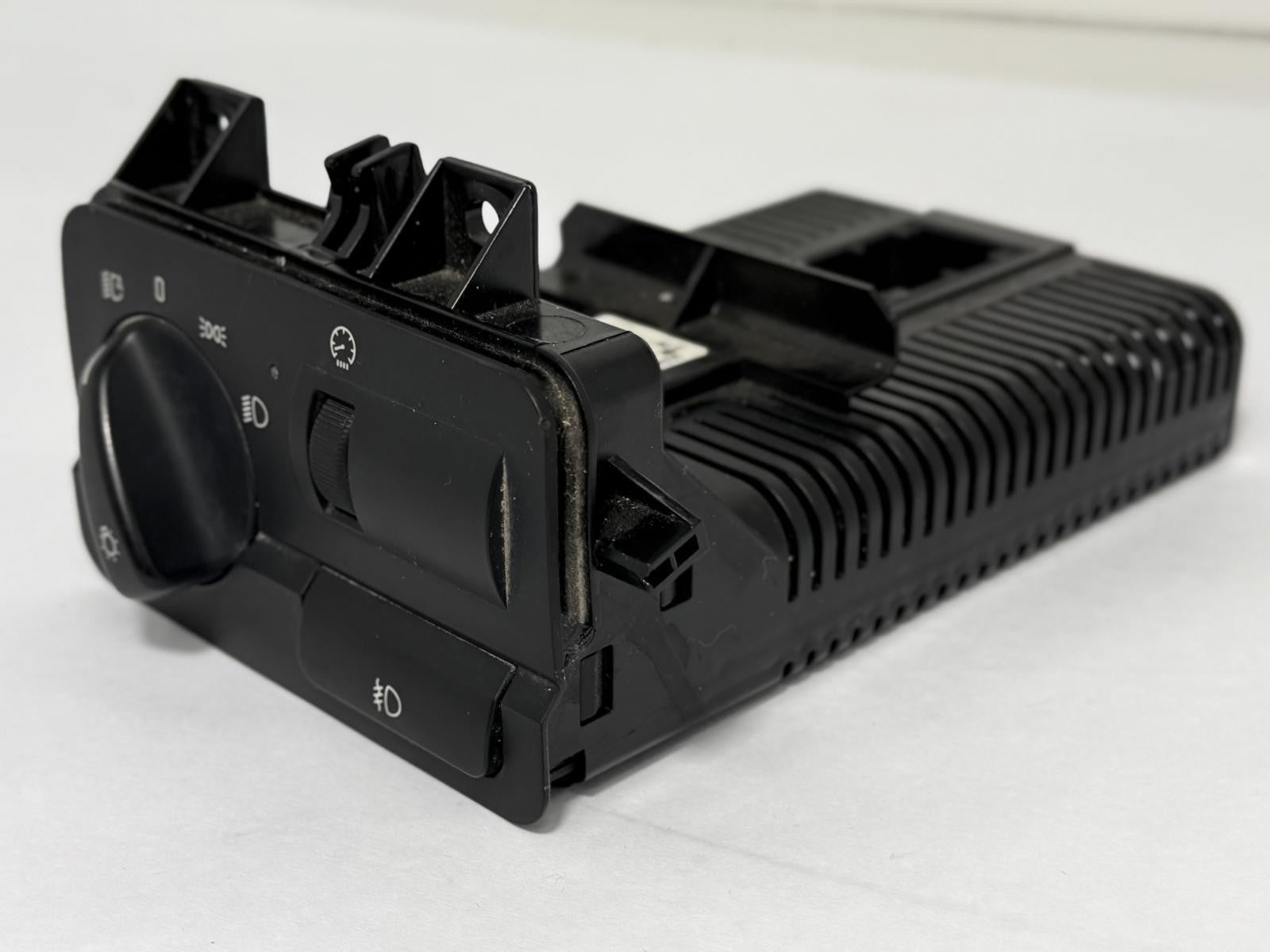 2001-2006 BMW 330i E46 HEADLIGHT FOG LIGHT DIMMER SWITCH CONTROL OEM