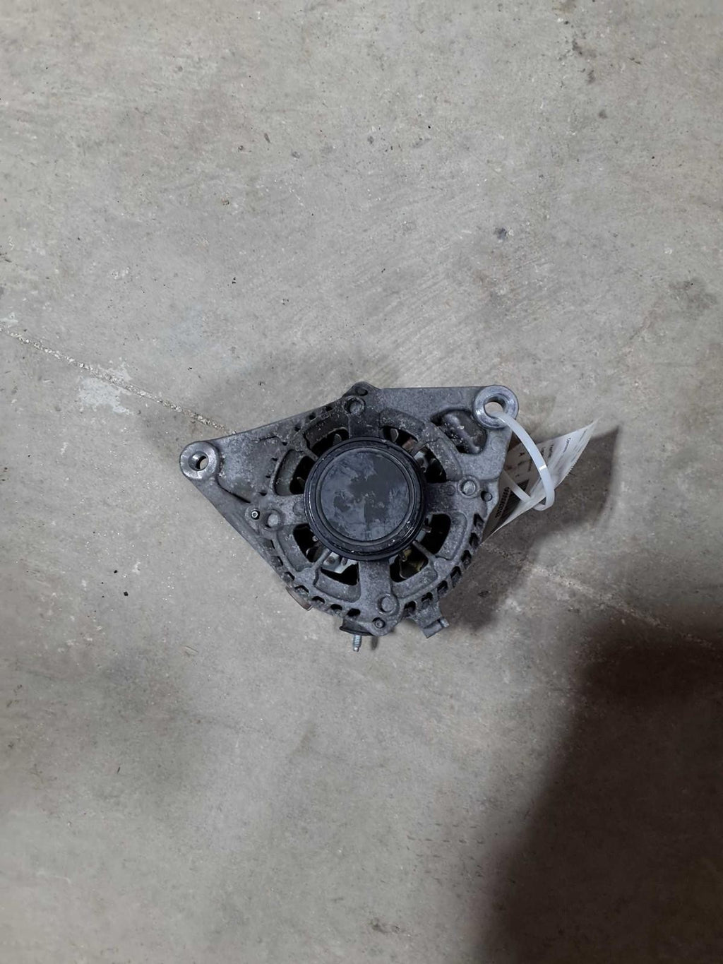Used Alternator fits: 2013 Toyota Rav4 gasoline 100 amp AWD Grade A