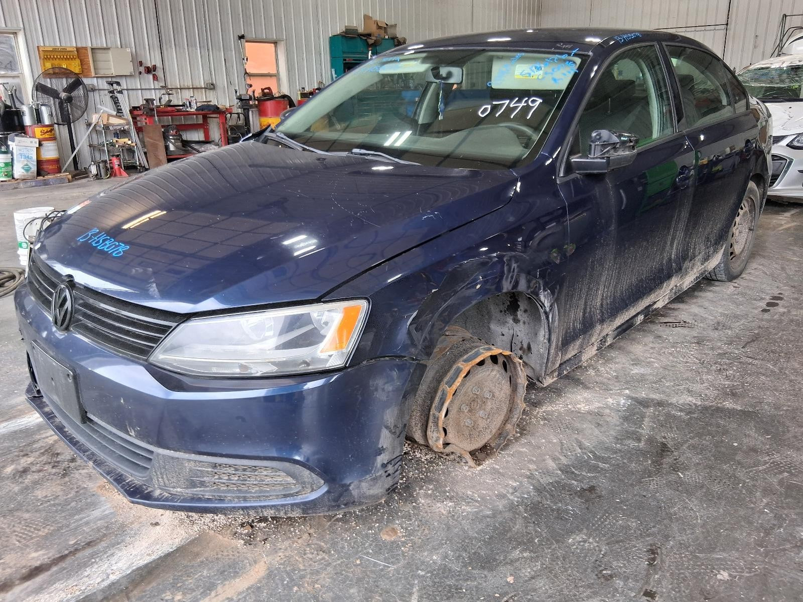 Used Steering Column fits: 2013 Volkswagen Jetta Floor Shift exc. City Sdn turn