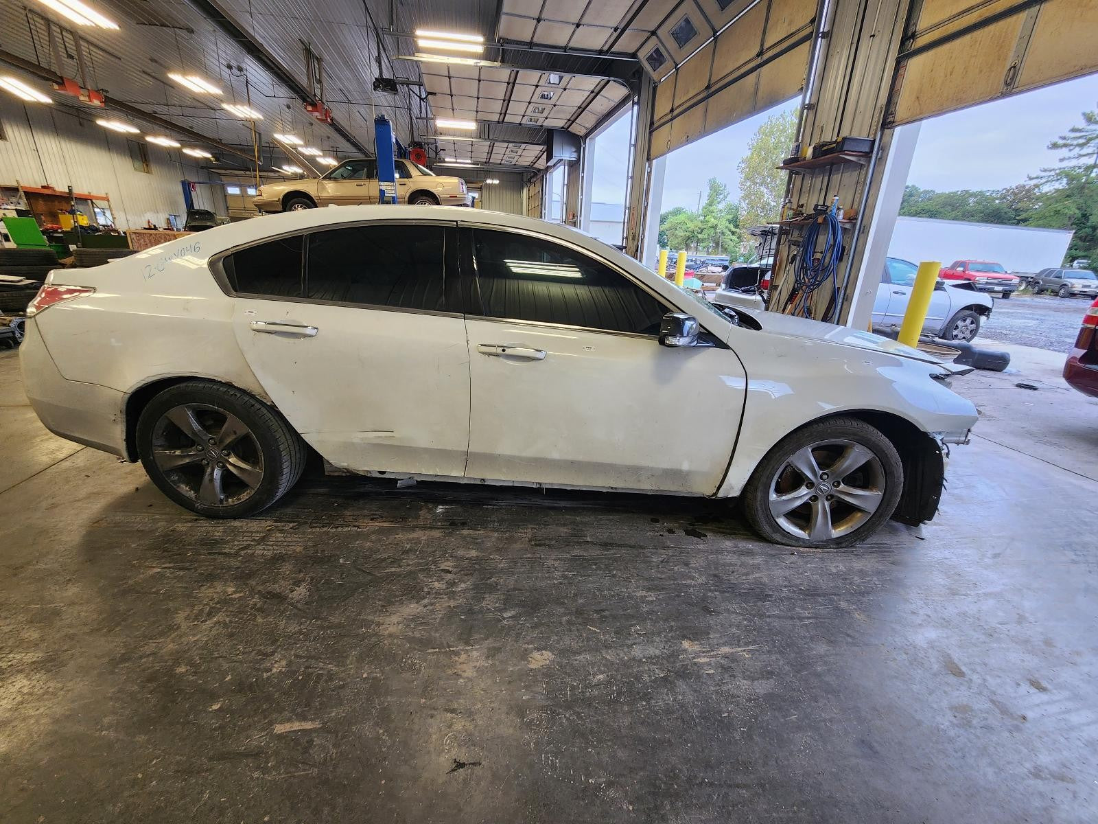 Used Starter Motor fits: 2012 Acura Tl AT Grade C