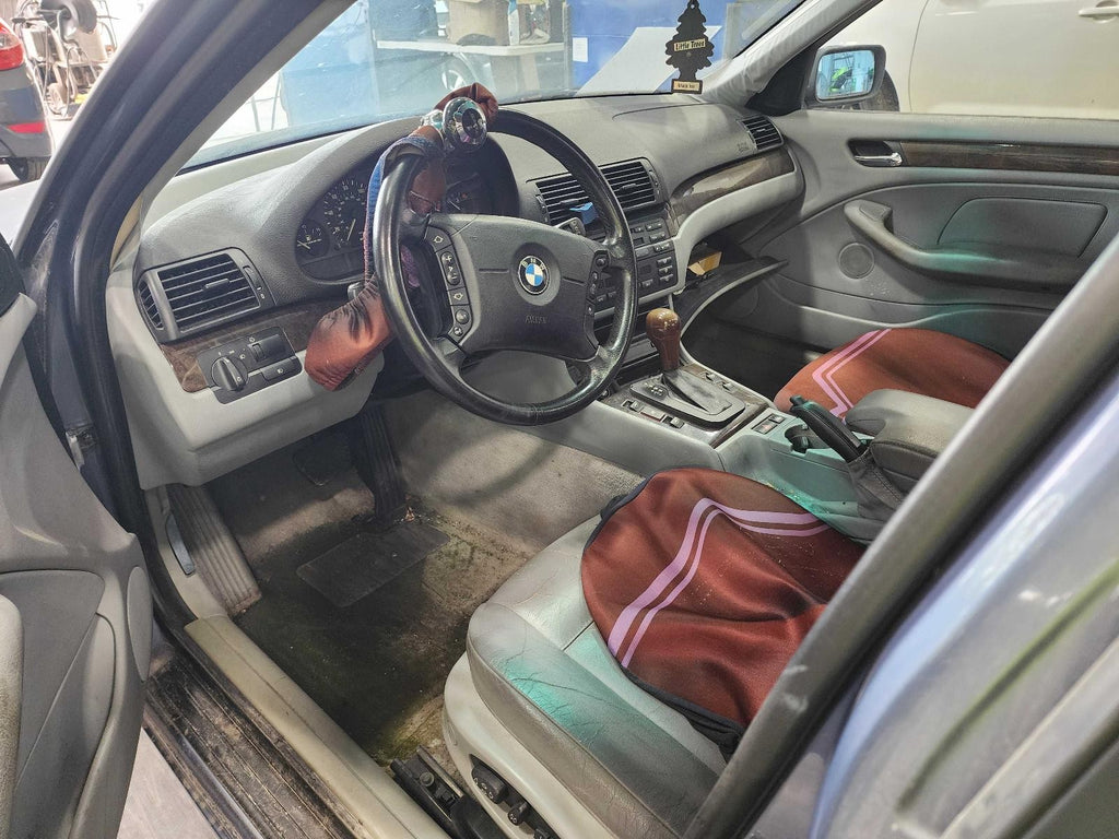 Used Front Right Door Window Regulator Front fits: 2001 Bmw 325I Sdn E46 Front R