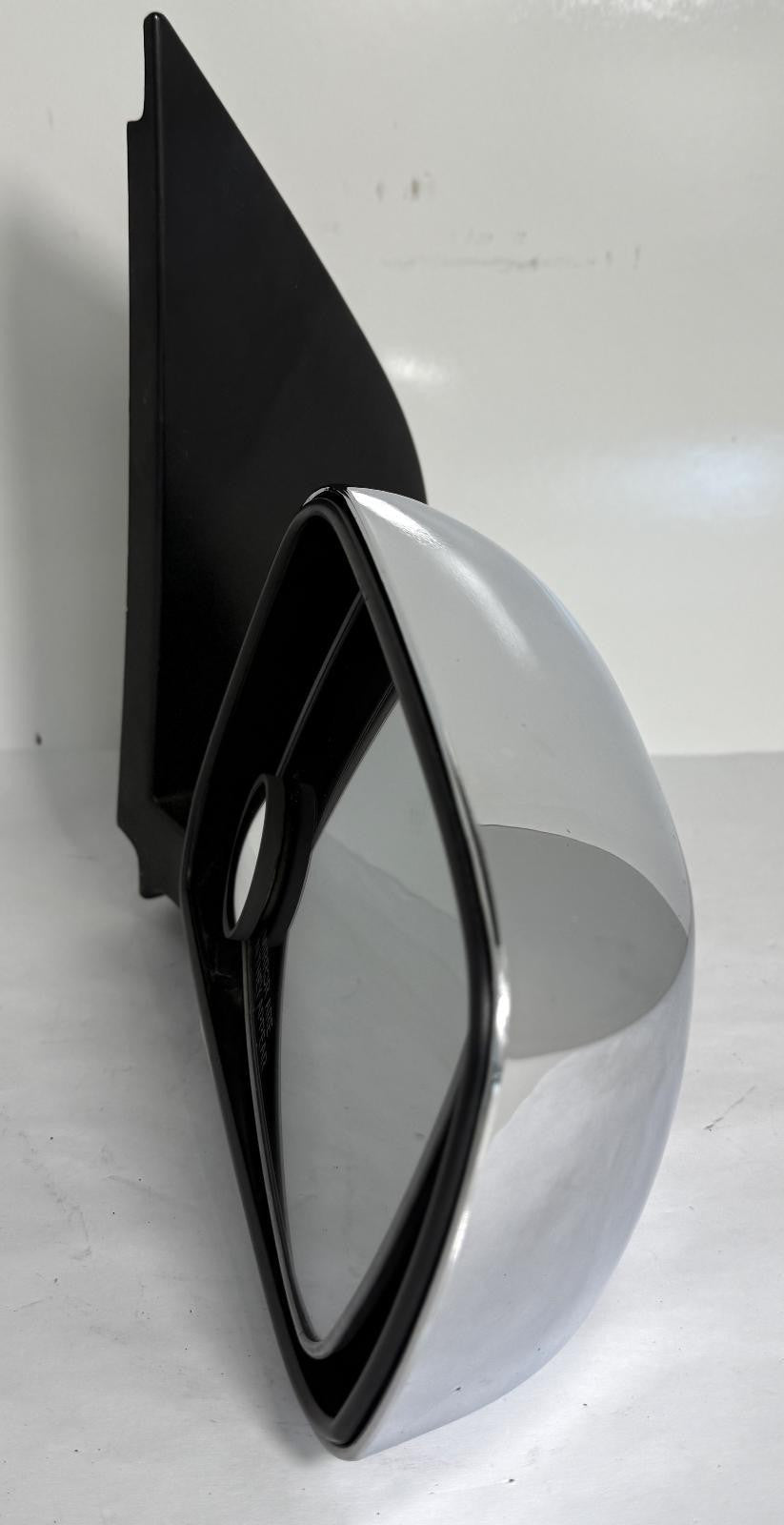 2005-2010 NISSAN FRONTIER SIDE VIEW DOOR MIRROR RIGHT PASSENGER SIDE OEM