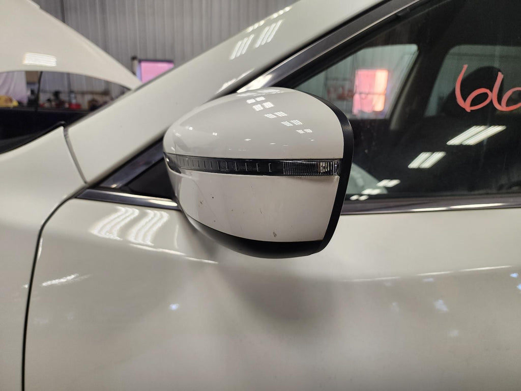 Used Left Door Mirror fits: 2020 Nissan Rogue power VIN 5 1st digit USA built he