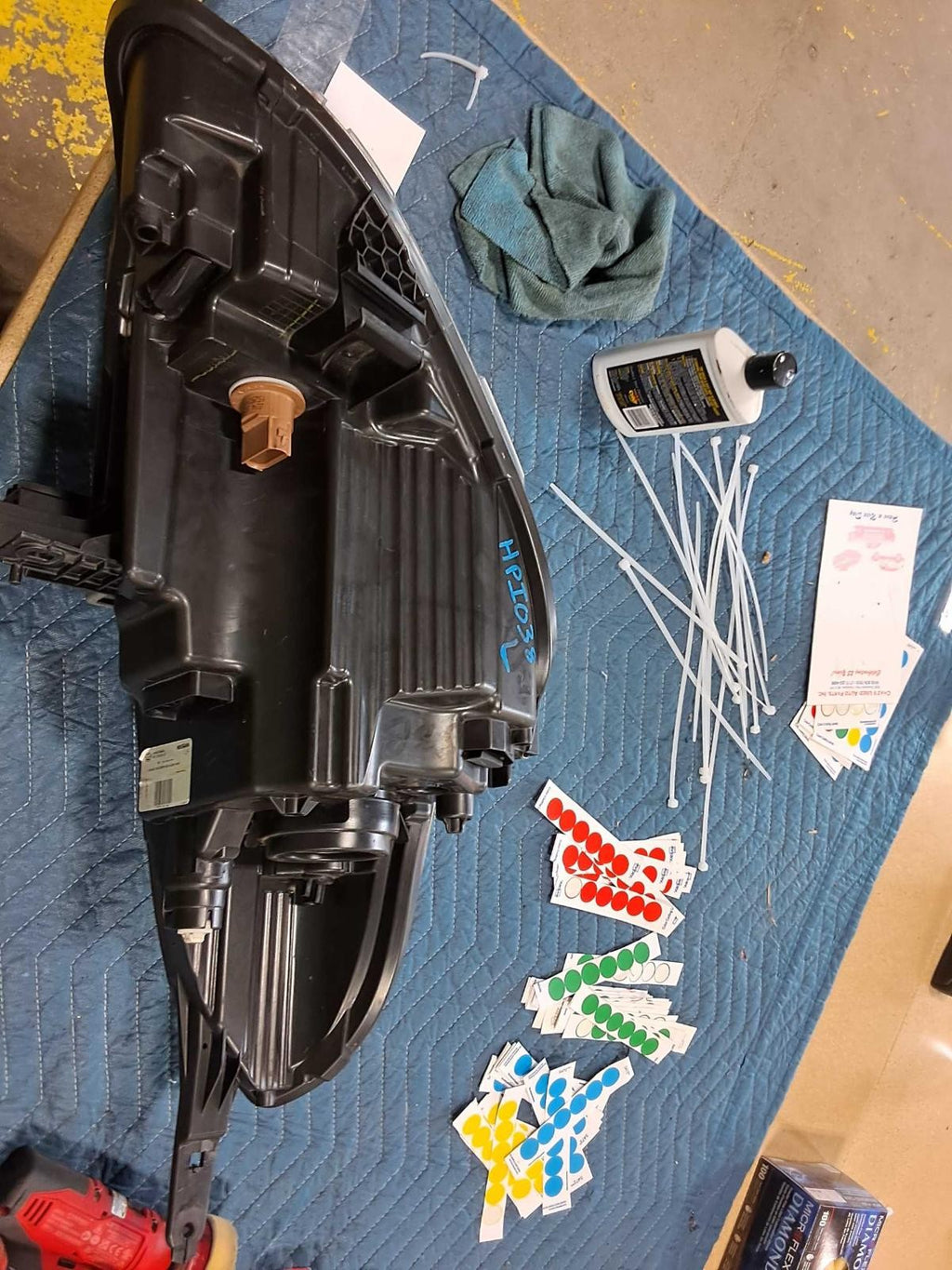Used Left Headlight Assembly fits: 2016 Nissan Versa Sdn Left Grade A