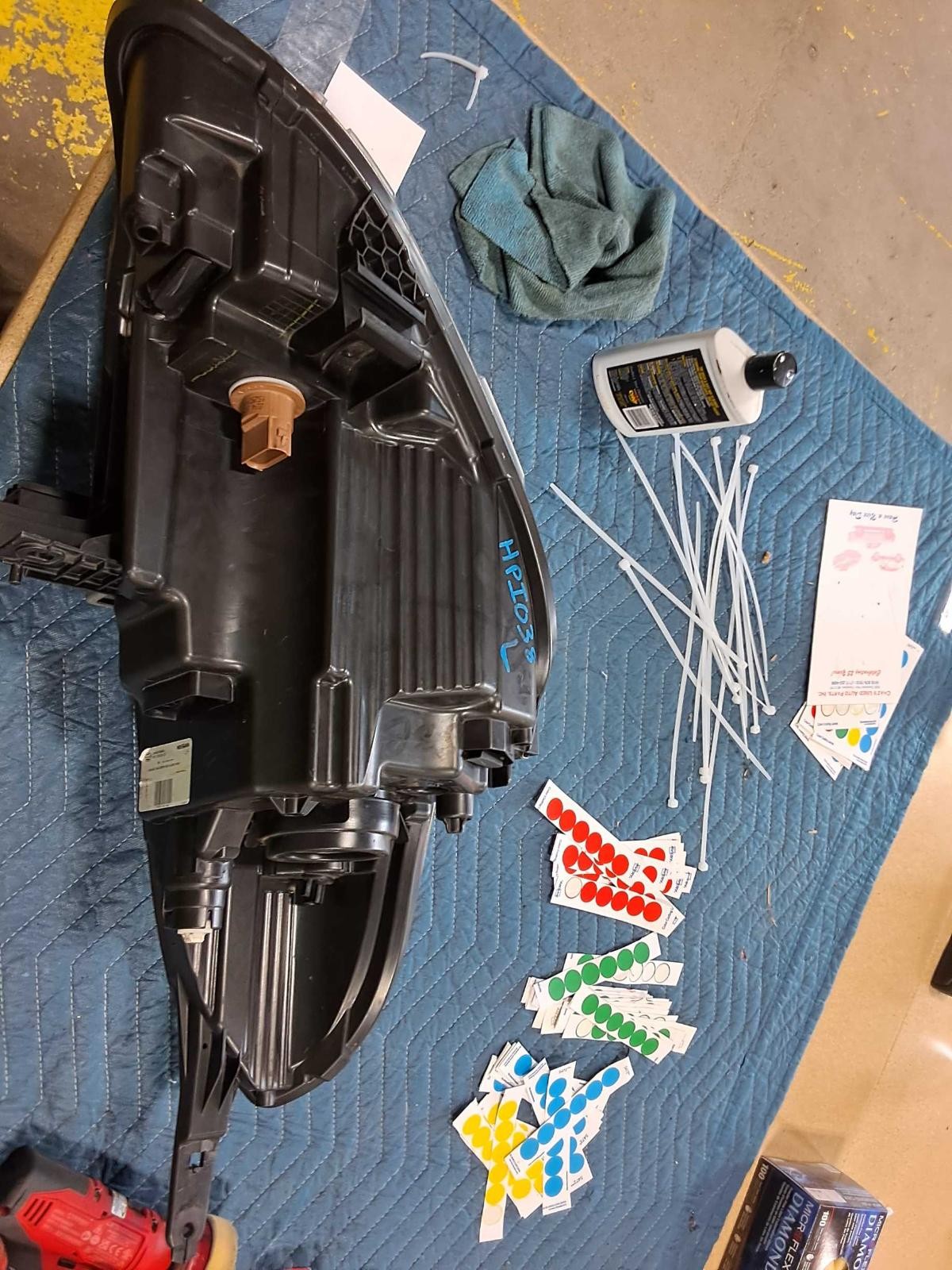 Used Left Headlight Assembly fits: 2016 Nissan Versa Sdn Left Grade A