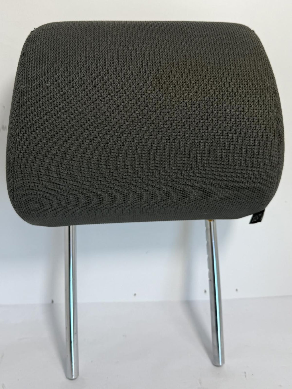 2005-2011 NISSAN FRONTIER FRONT HEADREST CLOTH OEM 