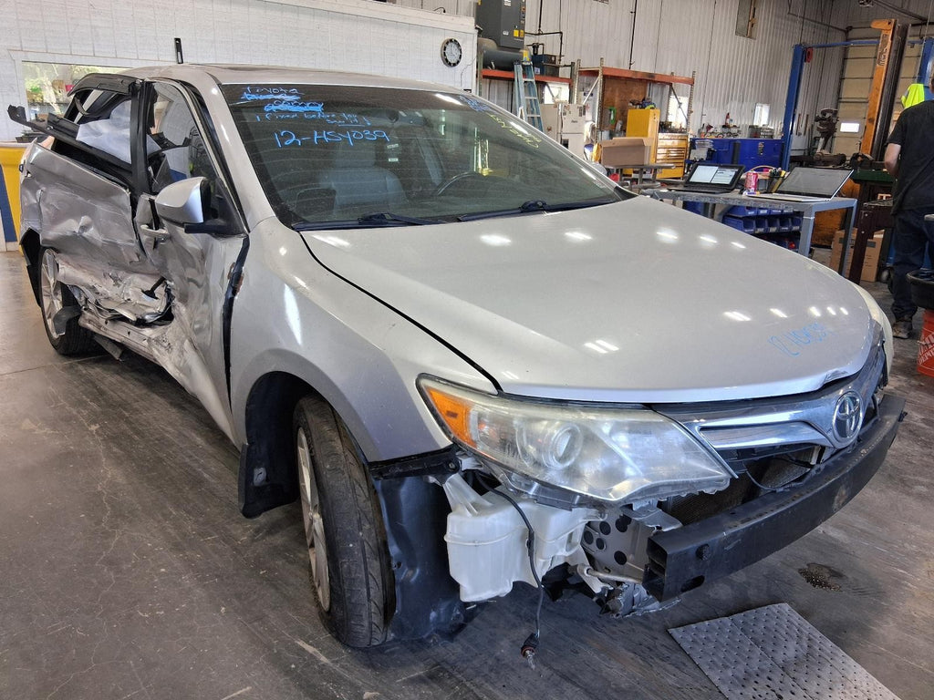 Used Front Left Drive Axle Shaft fits: 2012 Toyota Camry 3.5L 2GRFE engine 6 cyl