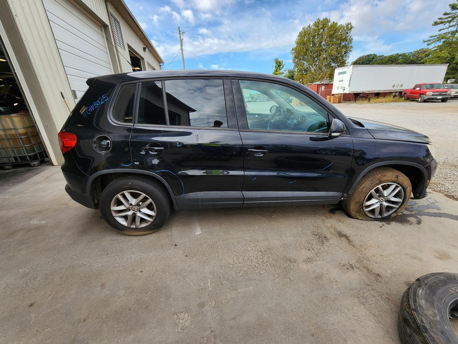 Used Starter Motor fits: 2011 Volkswagen Tiguan exc. City 2.0L gasoline Bosch ma