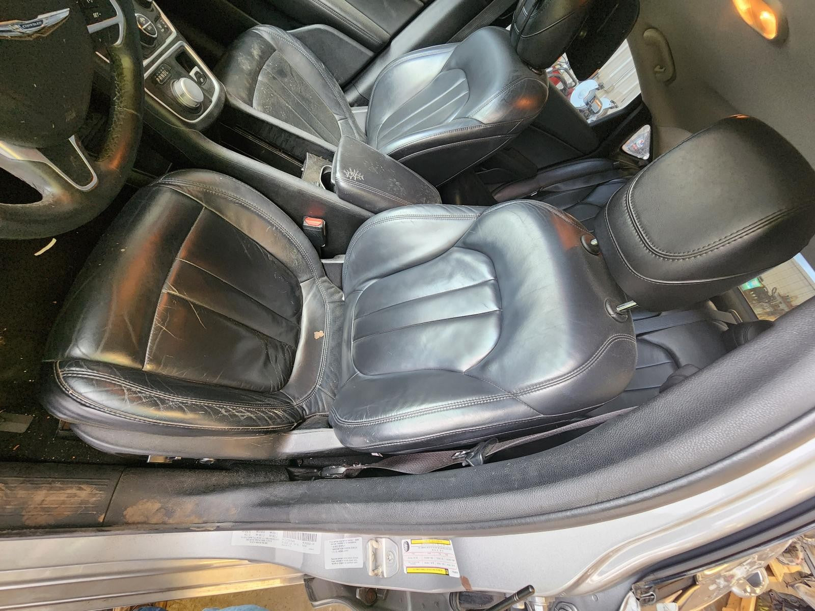 Used Front Left Seat Front fits: 2015 Chrysler 200 bucket Sdn electric leather 8