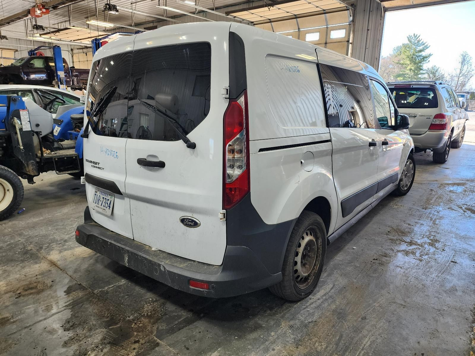 Used Right Windshield Wiper Motor fits: 2014 Ford Transit connect Right Grade A