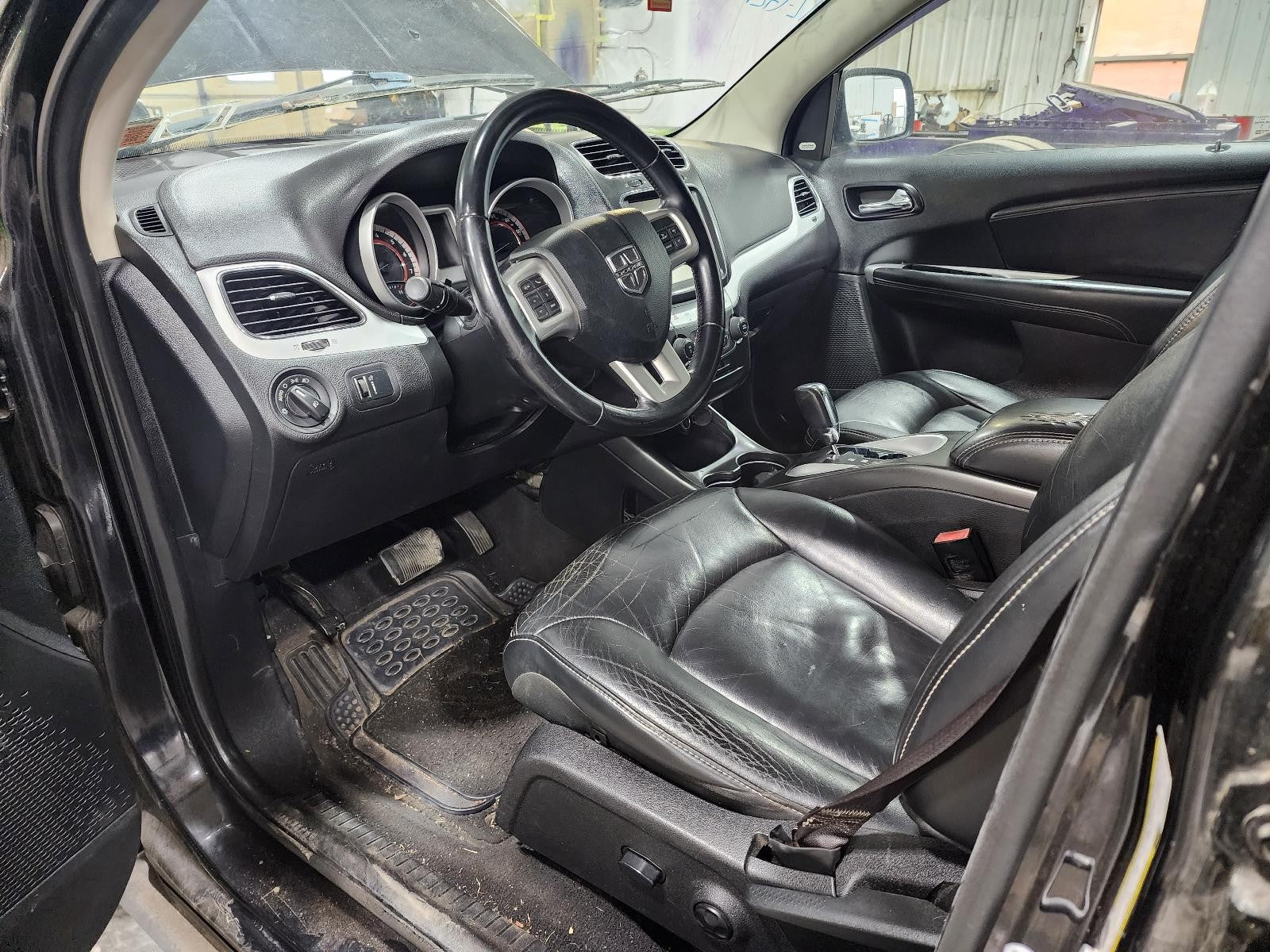 Used Front Left Door Window Regulator Front fits: 2012 Dodge Journey electric Fr