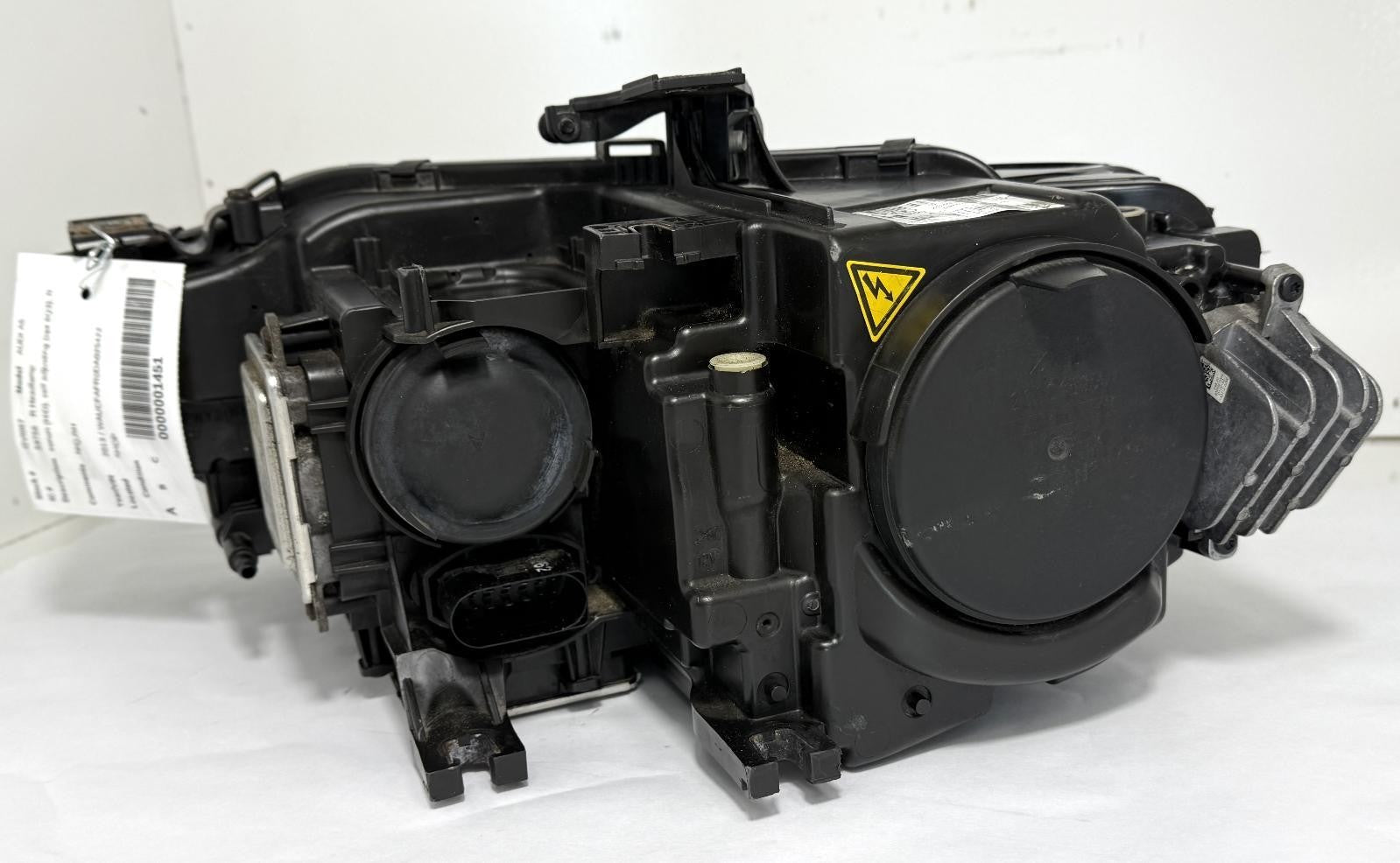 2013-2016 AUDI A5 RIGHT SIDE HEADLIGHT XENON HID SELF ADJUSTING OEM