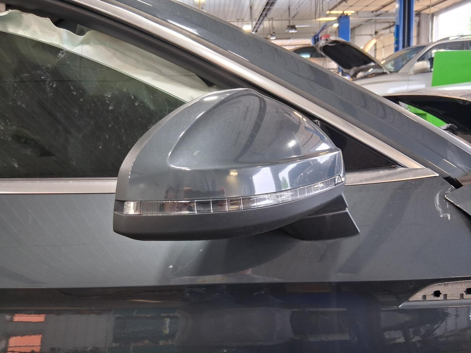 Used Right Door Mirror fits: 2018 Audi A5 power memory heated mirrors auto dimmi