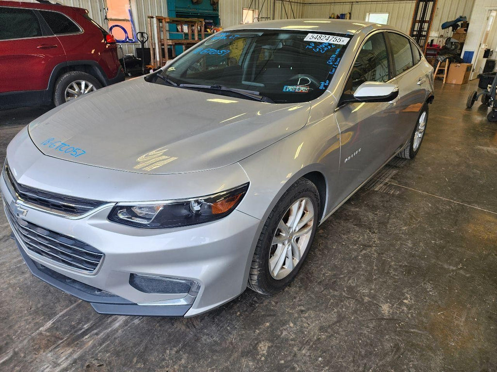 Used Wheel fits: 2018 Chevrolet Malibu aluminum 17x7-1/2 opt RSC Grade A