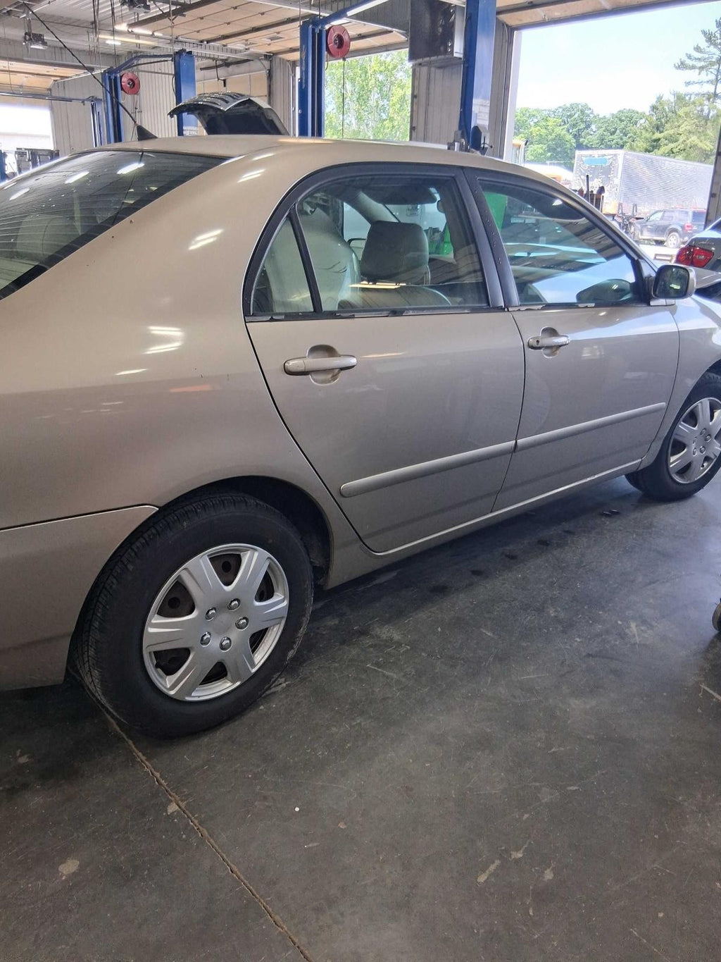 Used A/C Compressor fits: 2005 Toyota Corolla  Grade A