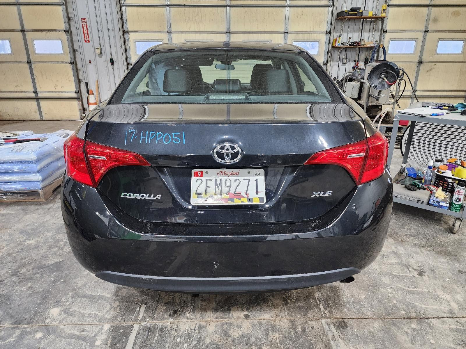 Used Right Tail Light Assembly fits: 2017 Toyota Corolla Sedan w/LED reverse lam