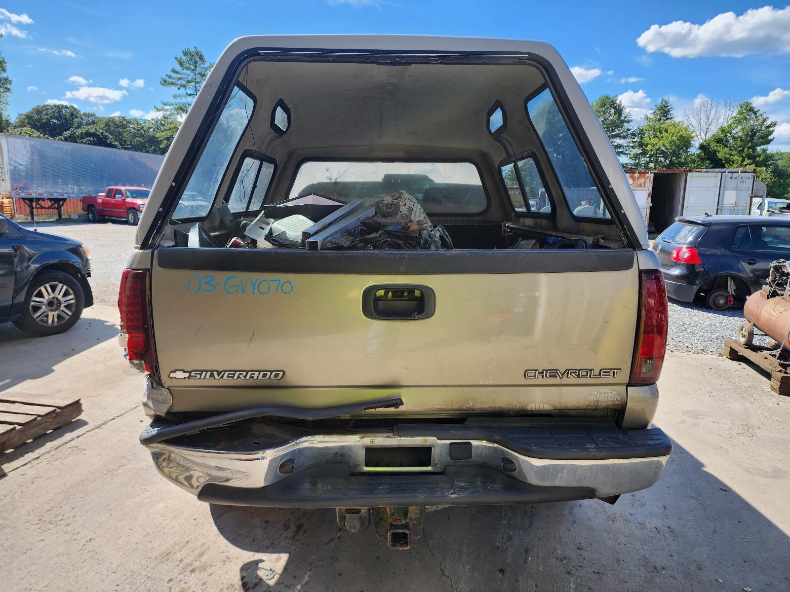 Used Right Tail Light Assembly fits: 2003 Chevrolet Silverado 2500 pickup Fleets