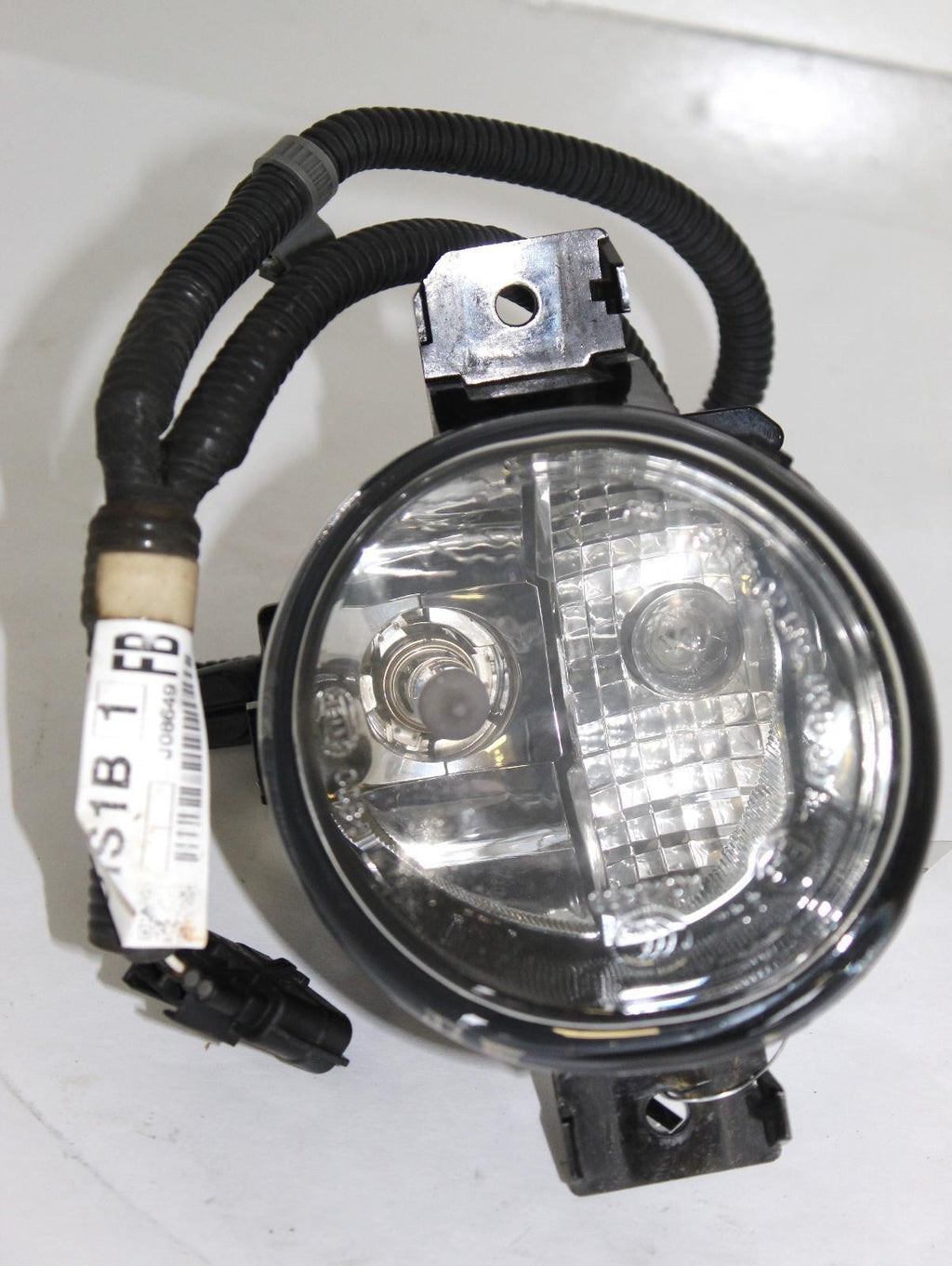 NISSAN ALTIMA R Front Lamp fog lamps, (bumper mounted), halogen headlamps, R. 