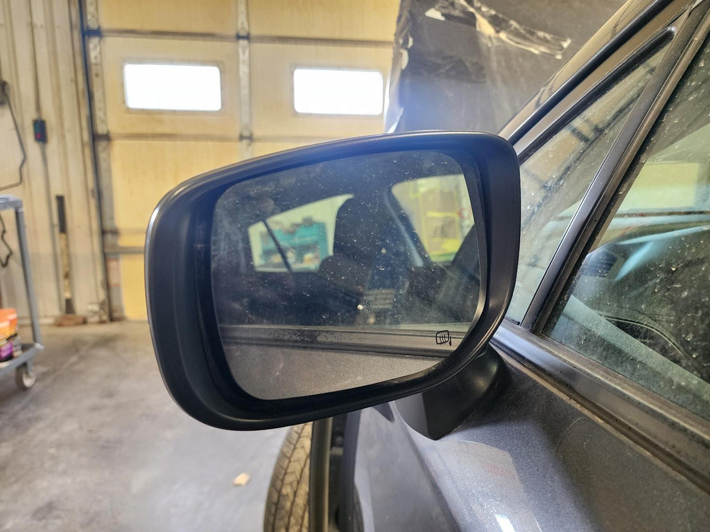 Used Left Door Mirror fits: 2020 Subaru Impreza power mirror body color heated w