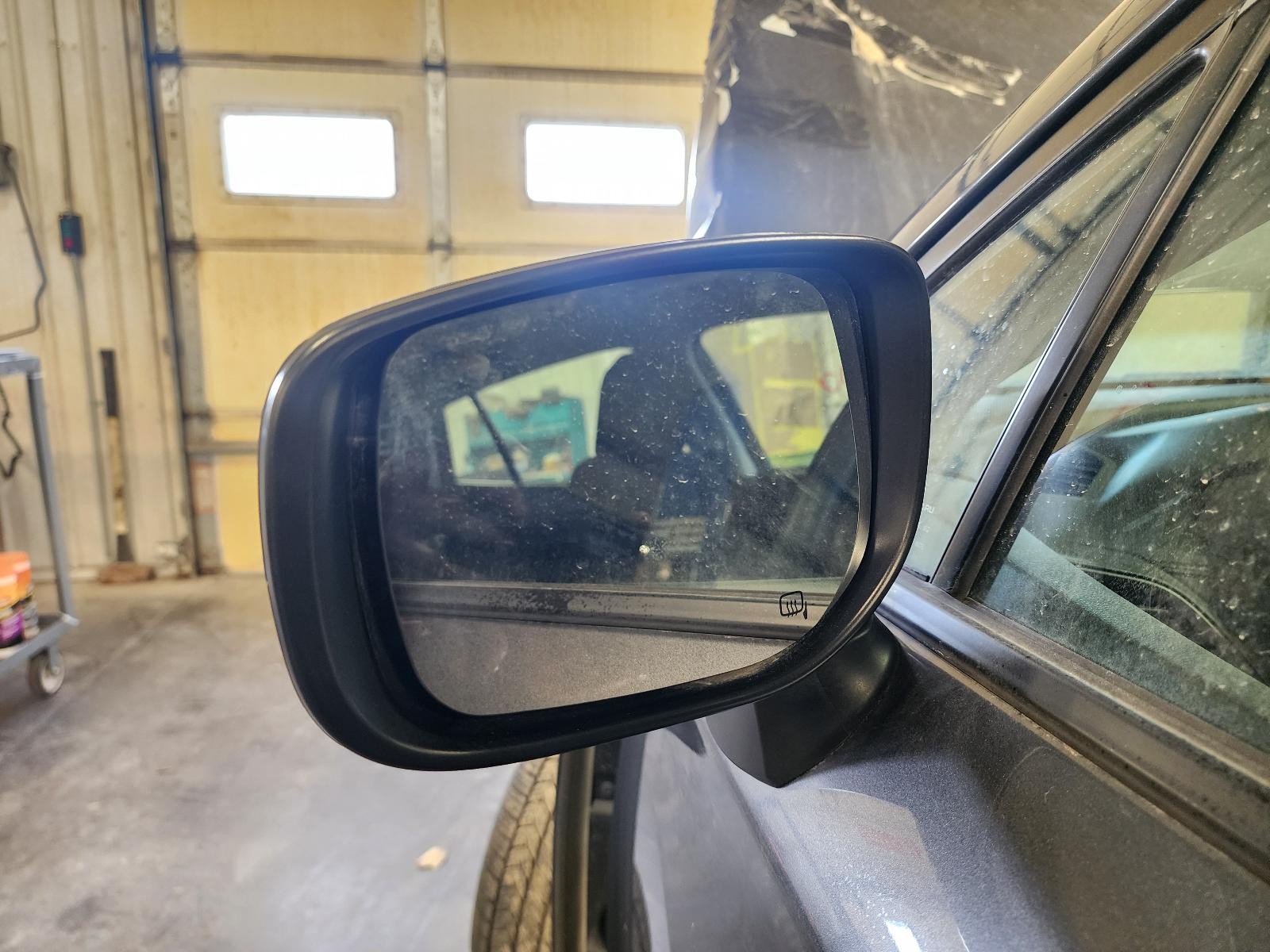 Used Left Door Mirror fits: 2020 Subaru Impreza power mirror body color heated w