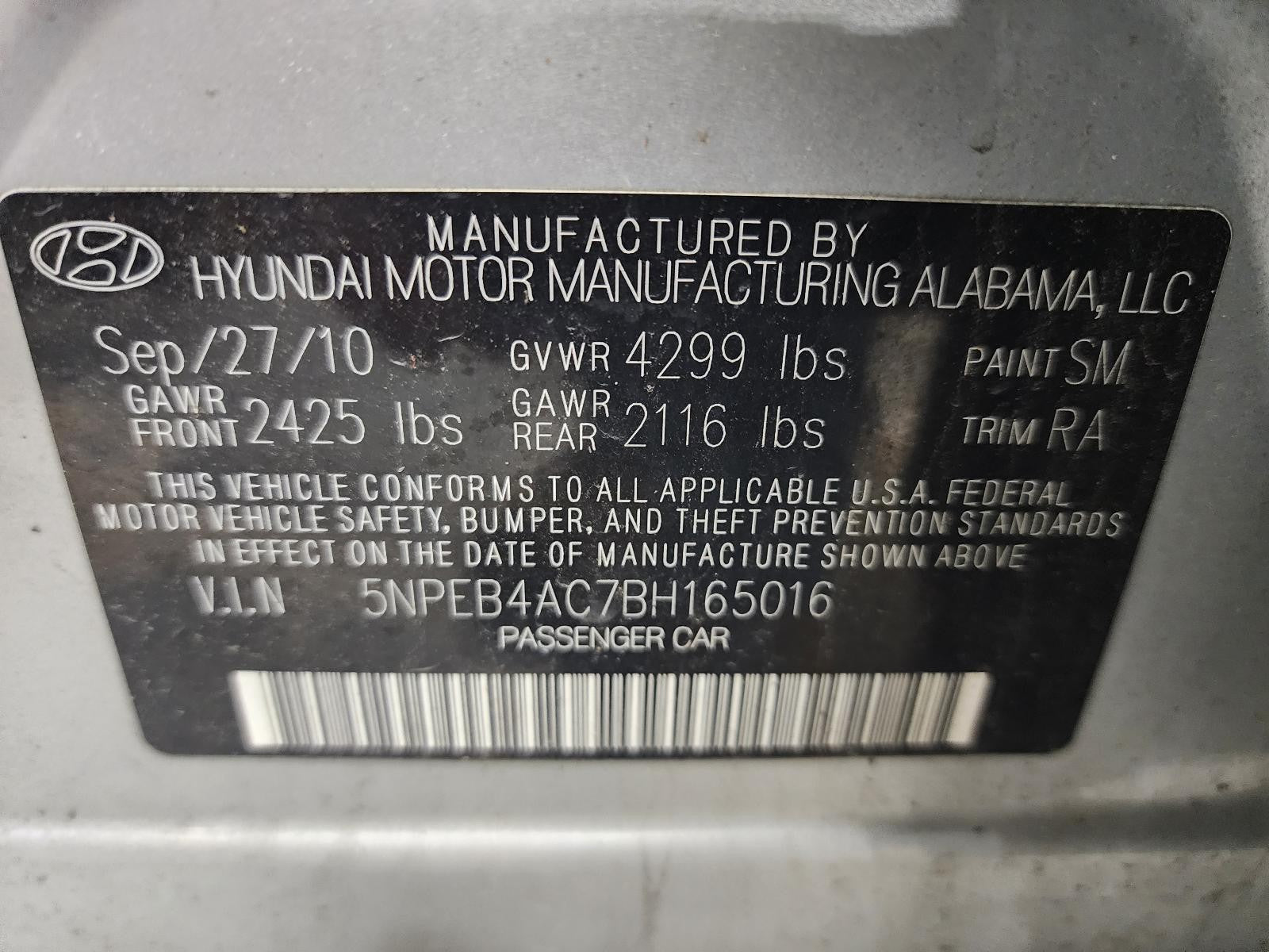 Used Left Tail Light Assembly fits: 2011 Hyundai Sonata VIN C 8th digit quarter