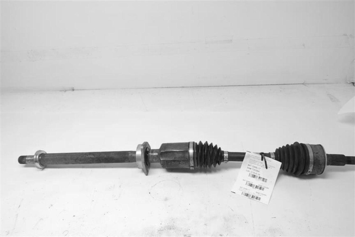 Used Front Right Outer Drive Axle Shaft fits: 2013 Chevrolet Equinox Front Axle
