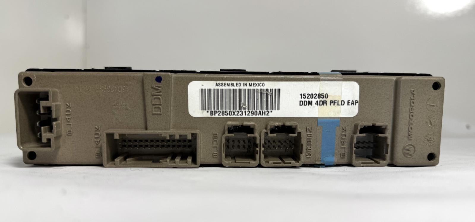 2003-2006 CHEVROLET TAHOE MASTER WINDOW SWITCH OEM